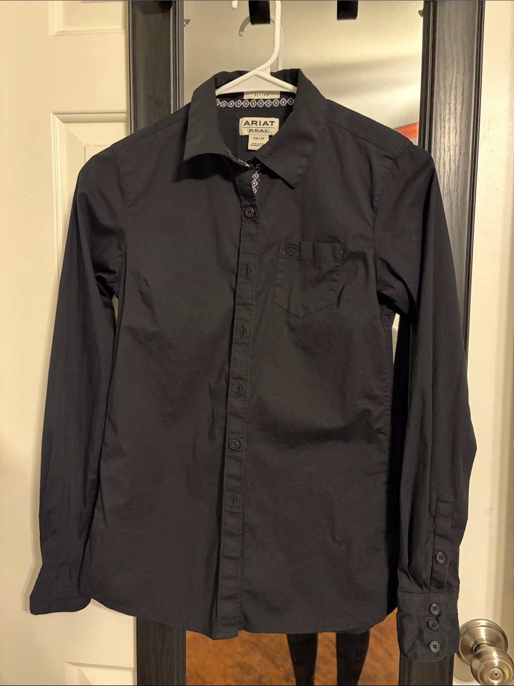Woman’s Ariat Long Sleeve Button Up